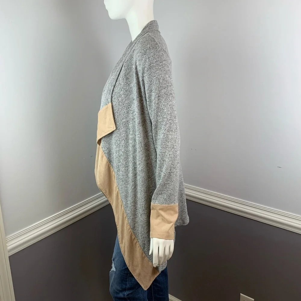 Potters Pot Gray & Tan Cardigan -‎ Small